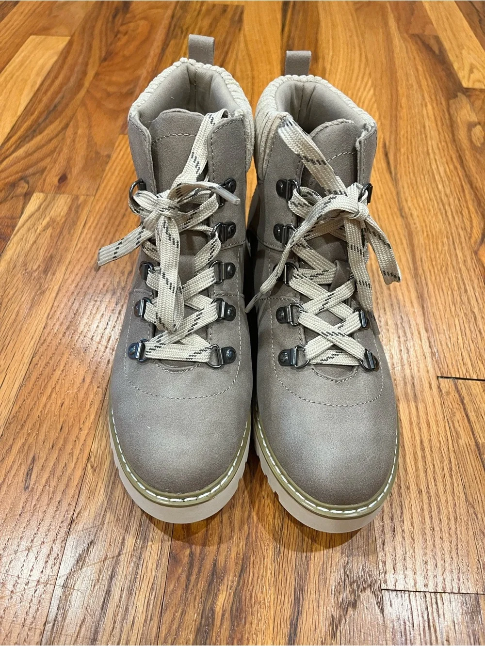 Cliffs White Mountain Connie Lace Up Gray Ankle Boots Size 7 Read Description